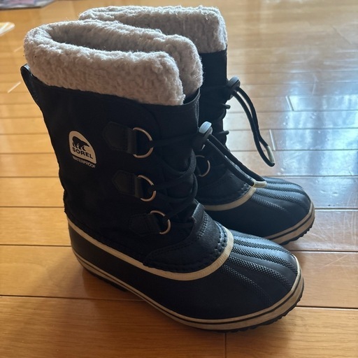 　美品　ソレルスノーブーツ22センチ