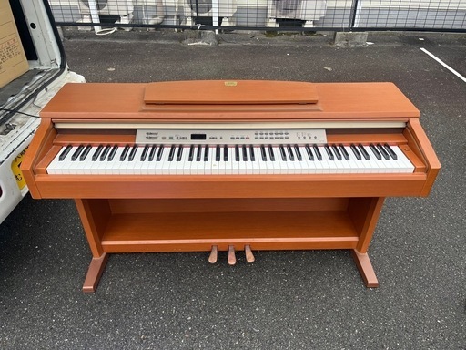 電子ピアノ