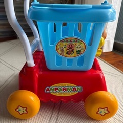 【決まりました】アンパンマンショッピングカートの画像