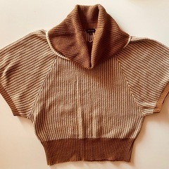 おしゃれなレディース　Tシャツ　の画像