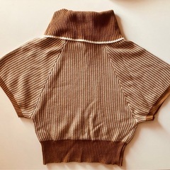 おしゃれなレディース　Tシャツ　の画像