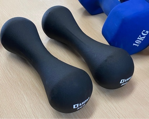ソフトコーティング ダンベル 10kg×2 8kg×2 5kg×2 合計46kg 札幌市東区中沼町