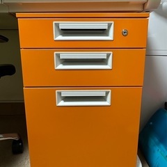キャビネット