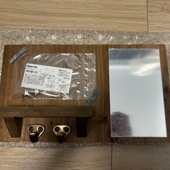 壁掛け　ミニ収納棚