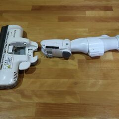 紙パック式掃除機（ナショナル）の画像