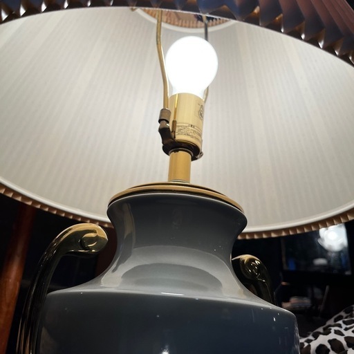74　ゴージャス！　陶器製フロアライト　札幌市西区　山の手　モノココ　