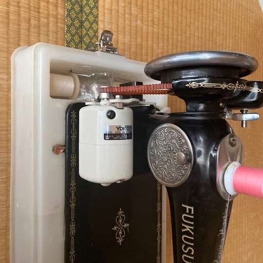 値下げ　
電動改造のFUKUSUKEのミシン