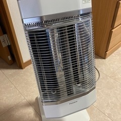 電気ヒーター　ダイキン　DAIKIN 遠赤外線暖房機