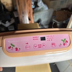 ハローキティーガスファンヒーター RC-229SE-1 リンナイ都市ガス 中古　黄ばみあり の画像