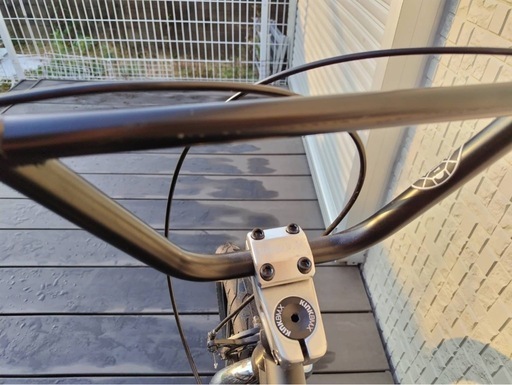 KINK BMX 自転車 黒 20インチ (Nishi) 高師のBMXの中古あげます