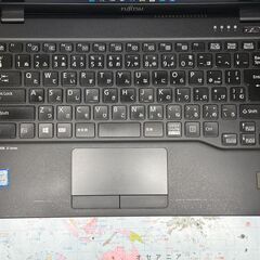 JC09151　希少赤富士通 美品 U939/B 第8.5世代 LIFEBOOK Windows11　軽量の画像