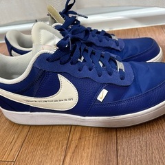 NIKE スニーカーの画像