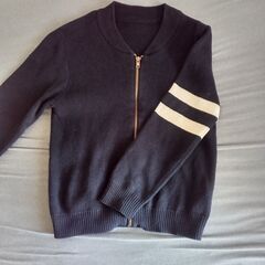 ●厚手カーディガン　130