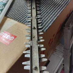 マキタ　350mmバリカン  0060178の画像