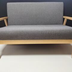 新品未使用　Vesgantti ソファー 2人掛け 幅113cm ファブリック かんたん組立 ソファ2人掛け 一人暮らしシンプル カウチソファ おしゃれ リビングソファー 2人用ソファー ナチュラル 2Pソファー リラックス モダン 天然木(グレー)の画像