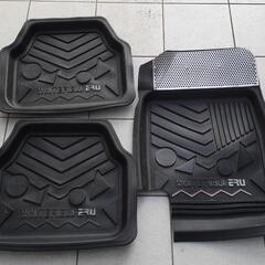 車用フロアマット