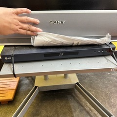 40インチ　スタンド Blu-ray、DVDプレイヤー付き SONYテレビの画像