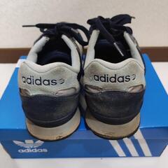シューズ②(アディダス)の画像