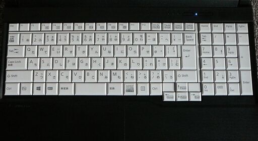 美品　富士通 LIFEBOOK　予約済
