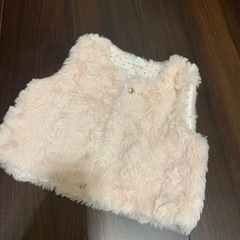 Ｈ＆Ｍフェイクファーベスト　