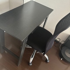 ※無料　デスク＋キャスター付チェア