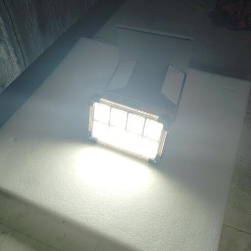 お取り引き完了❗️⭐️ソーラー充電式作業灯 新品未使用❗️