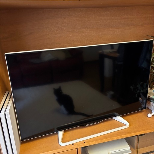 【お渡しする方が決まりました】AQUOS 40型ワイド・ホワイト（SHARP）