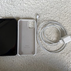 受け取り予定★良品★Apple iPhone 11 Pro シルバー64GB SIMフリー