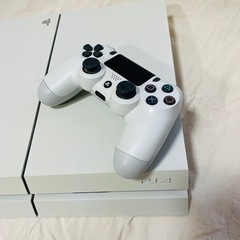 PlayStation 4 グレイシャー・ホワイト　中古 の画像