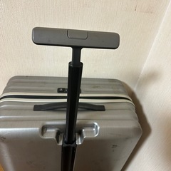 大型スーツケース