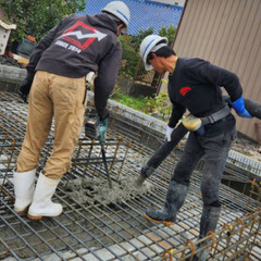 ▼正社員：土木現場作業員▼今いるメンバーは全員、未経験スタート！気持ちがわかるから続けやすい環境◎社長との距離が近い！から楽しい◎柔軟に！いいものはすぐに取り入れる会社◎ の画像