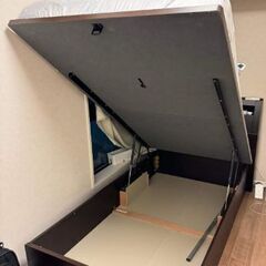 Semi Double Bed 