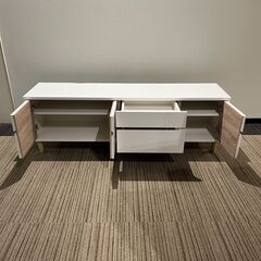 ▼値下げ▼【展示品・未使用品】テレビ台 ローテレビ台 脚付き 約 幅140×奥行35×高さ45cm 参考価格19990円💳自社配送時🌟代引き可💳※現金、クレジット、スマホ決済対応※の画像