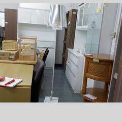 ID：562745　　スタンド照明器具、　　IKEA