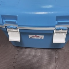 クーラーボックス