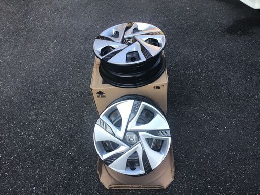 ホンダ　15インチフリード純正ホイール＋カバー4個セット