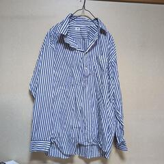 ユニクロ シャツの画像