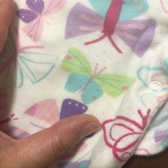 蝶々柄 フリル 足付きロンパース 70サイズ 女の子向け ベビー服 女の子 オールインワン カバーオールの画像