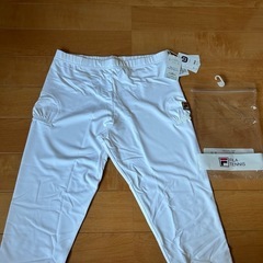 【新品】FILA 3/4レギンス VL8028(XLサイズ)の画像