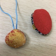 2個　ハンドメイド　貝　キーホルダー　チャーム　ストラップ　根付けの画像