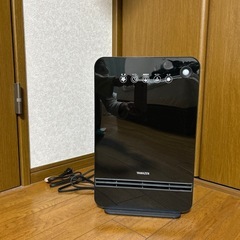 セラミックファンヒーターの画像