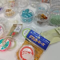 ビーズパーツグッズ大量まとめてハンドメイドの画像