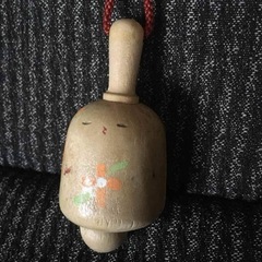 木の鈴　飾り　木製　