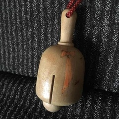 木の鈴　飾り　木製　※難ありの画像