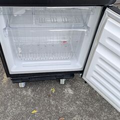 U-ING ユーイング 110L 冷凍冷蔵庫 UR-F110H 2ドア冷蔵庫 動作品 2017年製①の画像