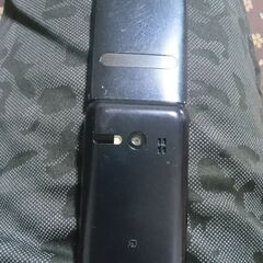 ガラホau京セラ GRATINA KYF37の画像