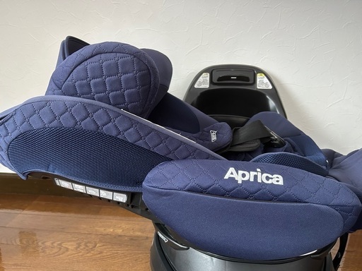 アップリカ　チャイルドシート　フラディアグロウ　ISOFIX 360℃