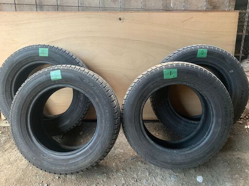 ★ 195/65R15 ★ DUNLOP ★ GRASPIC DS-2　スタッドレスタイヤ4本セット