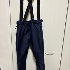 ジュニア　スノーウエアの画像