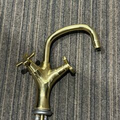 混合栓　水栓　ゴールドの画像